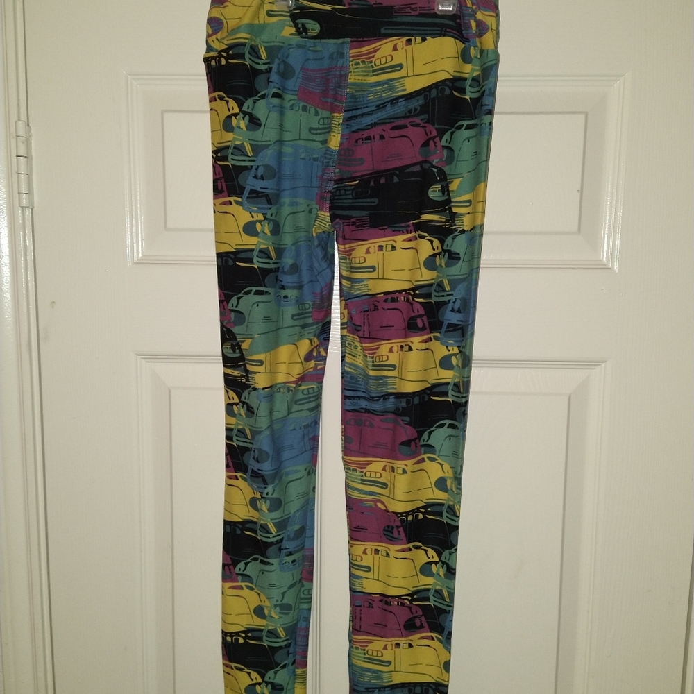 Luluroe Lot of 2 Leggings Women's sz One Size.